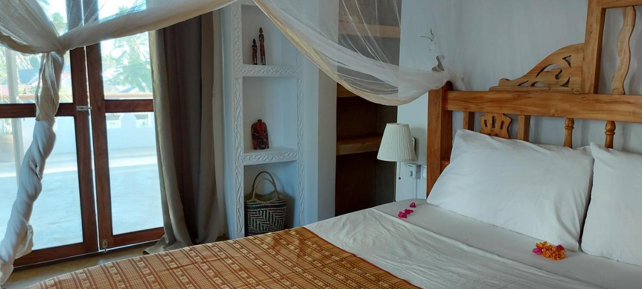 Moyo Top Floor Apartment Pwani Mchangani Dış mekan fotoğraf